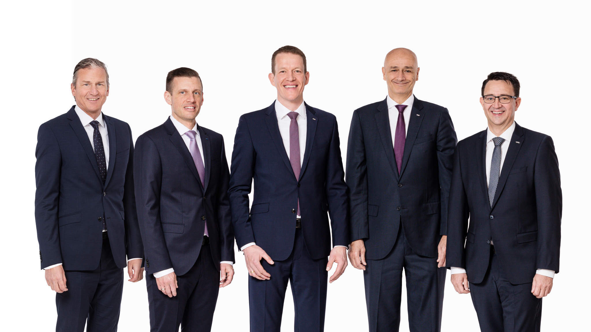 La nouvelle génération au sein du conseil d'administration de DACHSER : Robert Erni, Alexander Tonn, Burkhard Eling, Edoardo Podestà et Stefan Hohm (de gauche à droite).