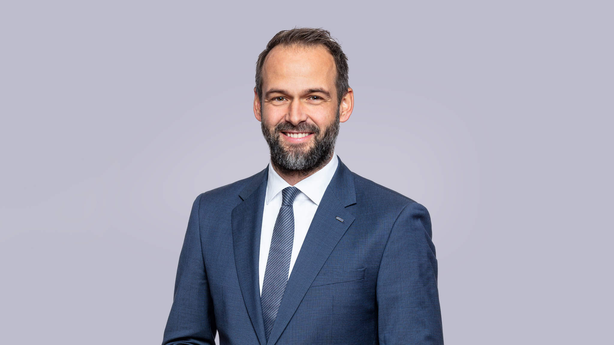 Thomas Hiemer is sinds 1 januari 2025 Chief Financial Officer (CFO) bij logistieke dienstverlener DACHSER Thomas Hiemer is sinds 1 januari 2025 Chief Financial Officer (CFO) bij logistieke dienstverlener DACHSER