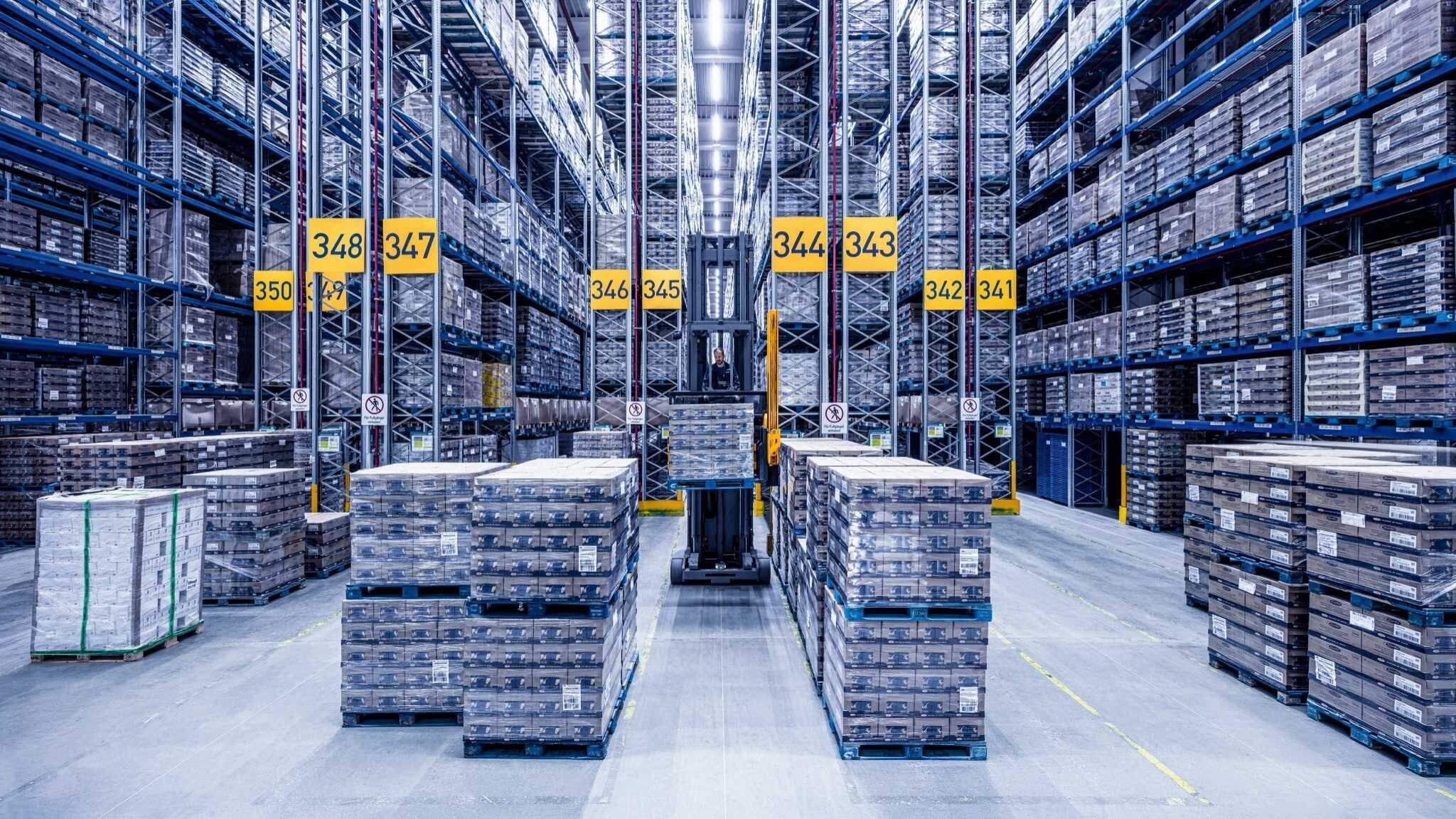 Contractlogistiek combineert opslag, handling en supply chain-processen binnen &eacute;&eacute;n ge&iuml;ntegreerde logistieke omgeving.
 